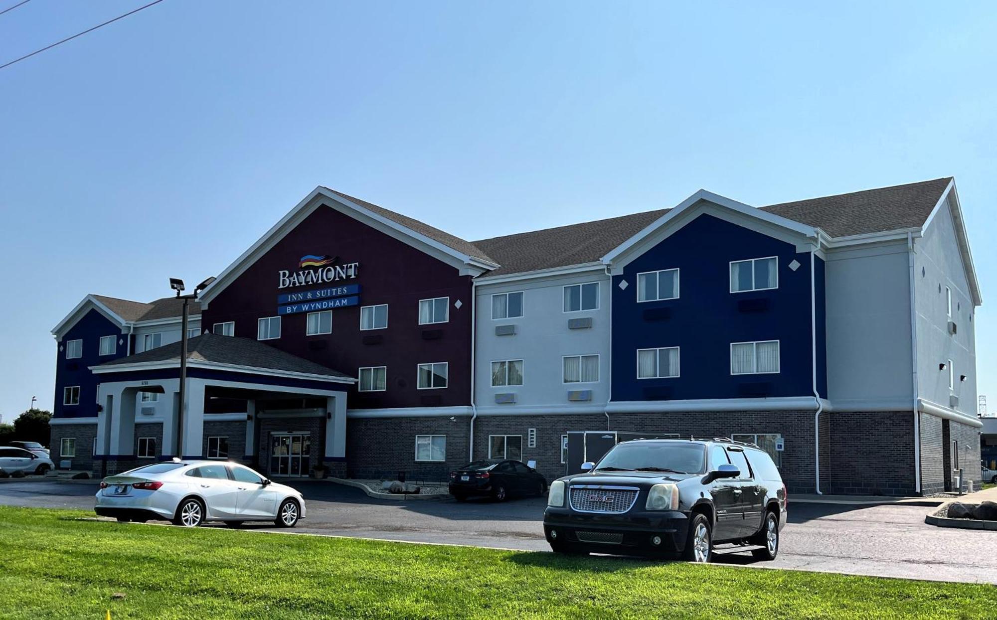 Hotel Baymont By Wyndham Indianapolis Northeast Esterno foto