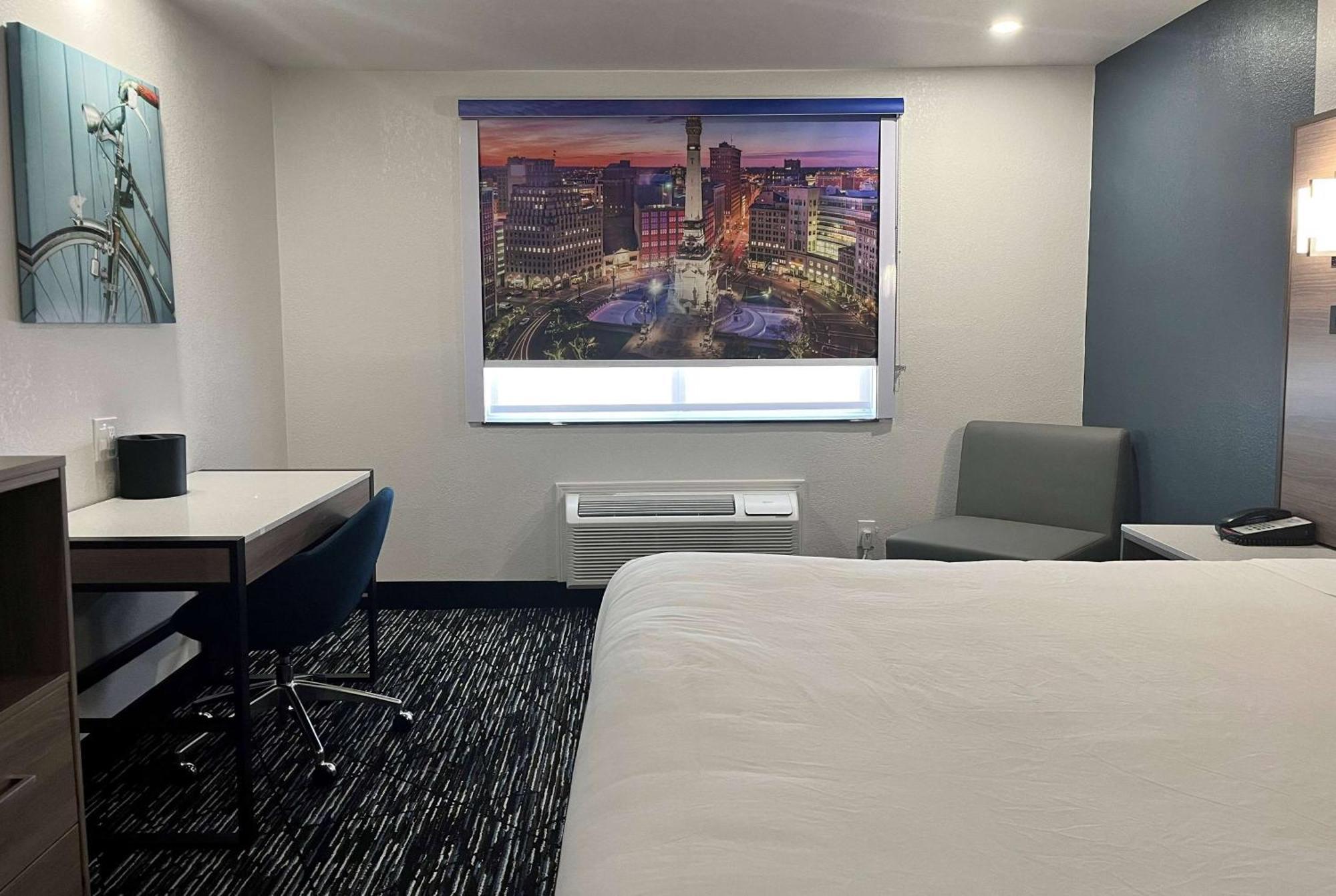 Hotel Baymont By Wyndham Indianapolis Northeast Esterno foto